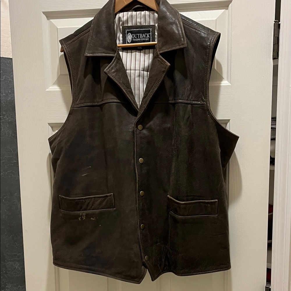 Leather vest XXL